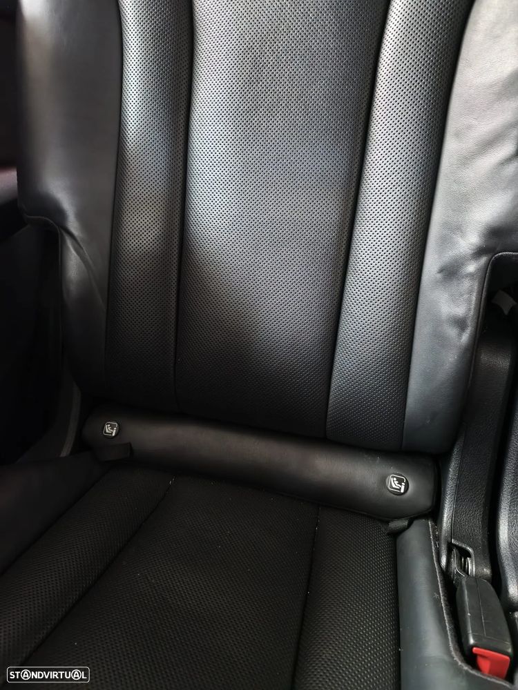 Audi Q7 3.0 TDI quattro S-line Tiptronic 7L - 7