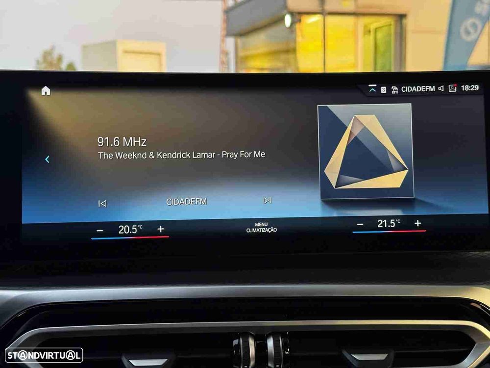 BMW 320 d Touring Pack Desportivo M Auto - 20