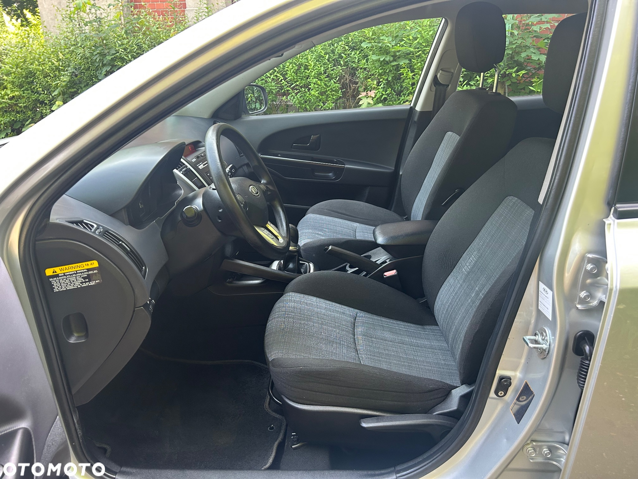 Kia Ceed 1.6 CVVT SW Dream-Team Edition - 11