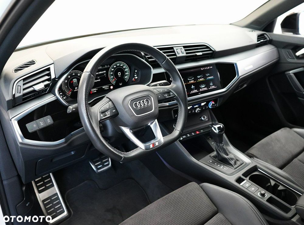 Audi Q3 - 20