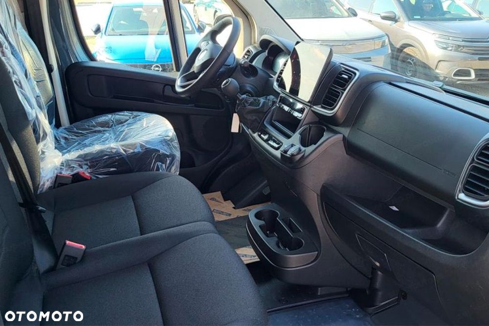 Opel Movano Heavy L4H2 2.2 180KM - 9