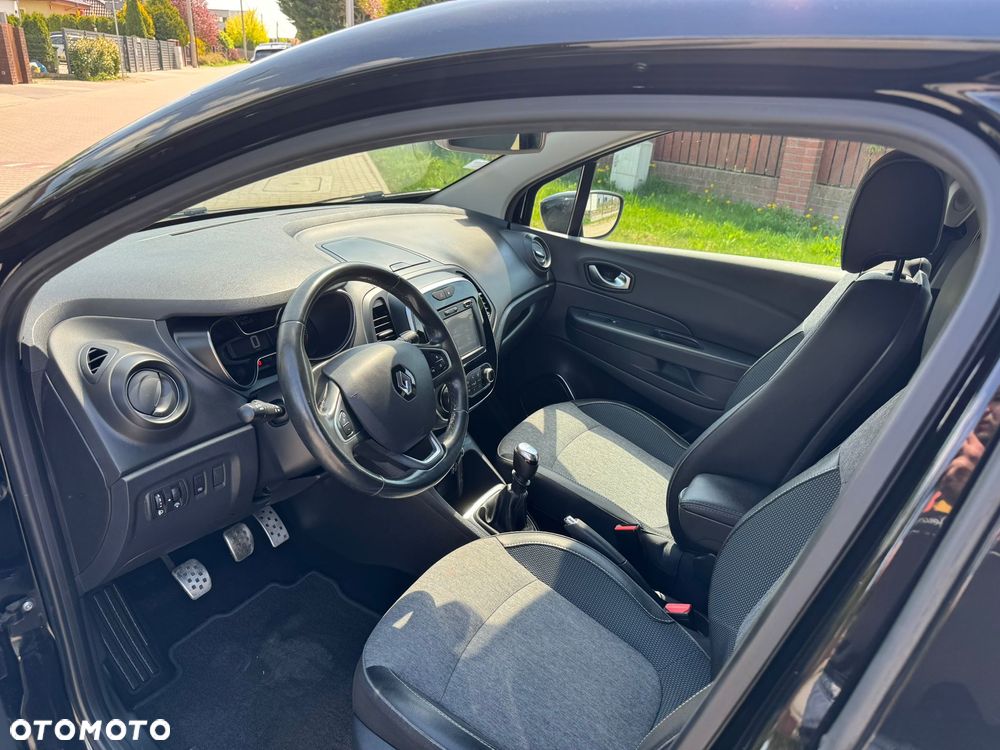 Renault Captur ENERGY TCe 120 Experience - 9