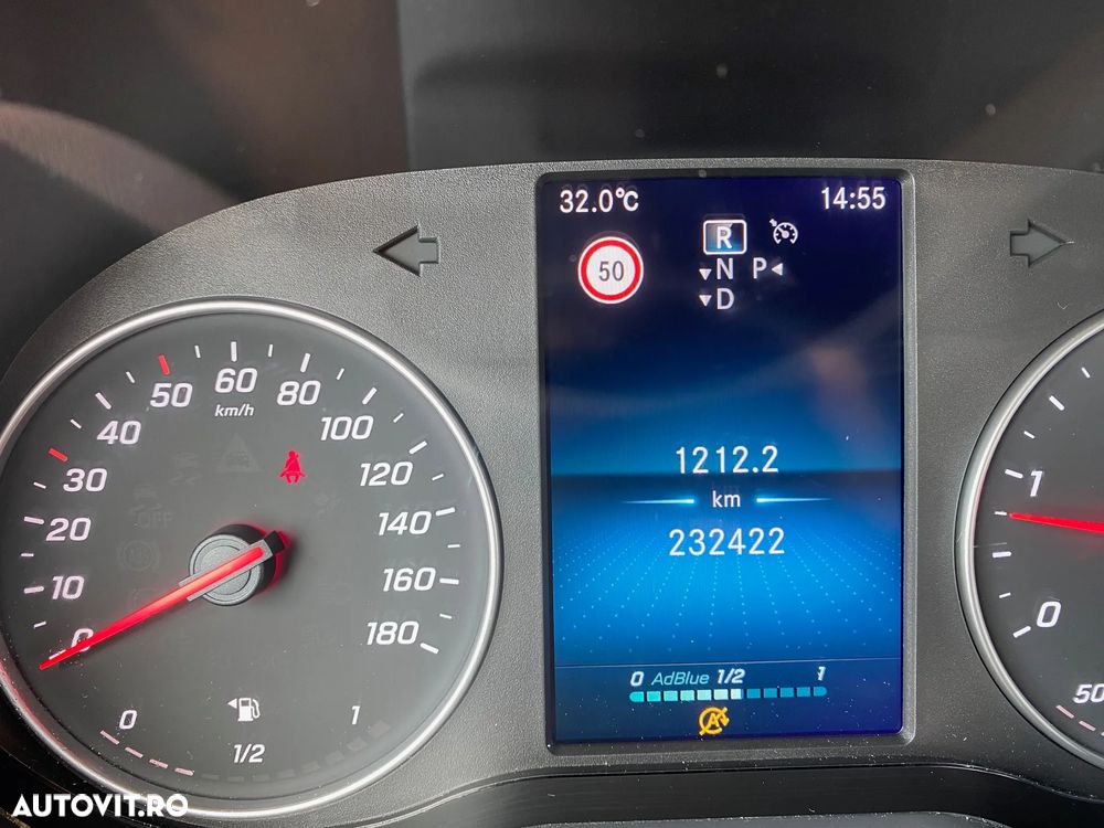 Mercedes-Benz SPRINTER - 17