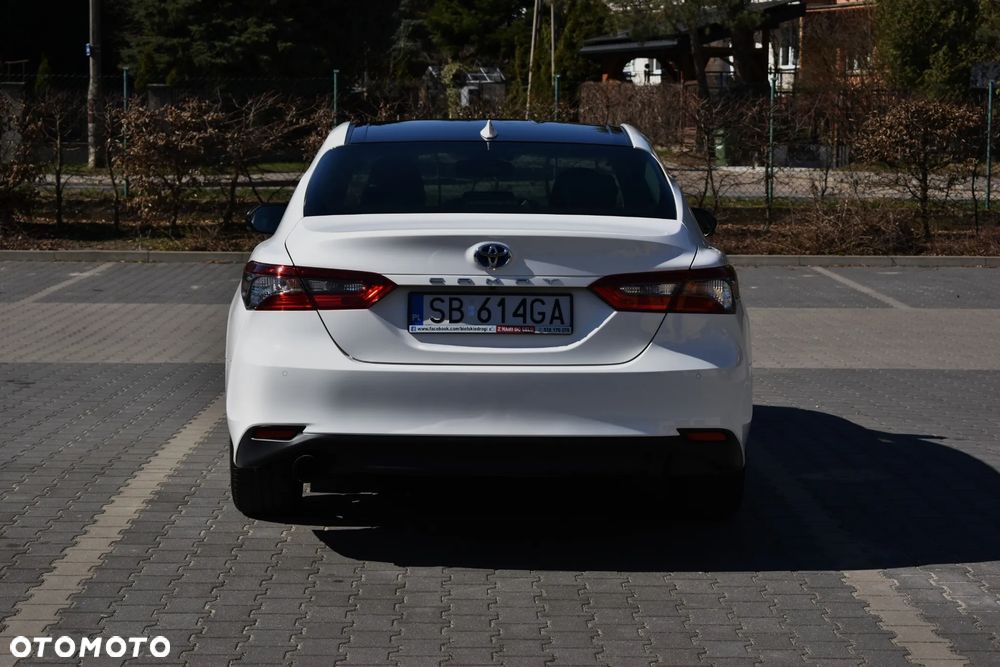 Toyota Camry 2.5 Hybrid Comfort CVT - 9