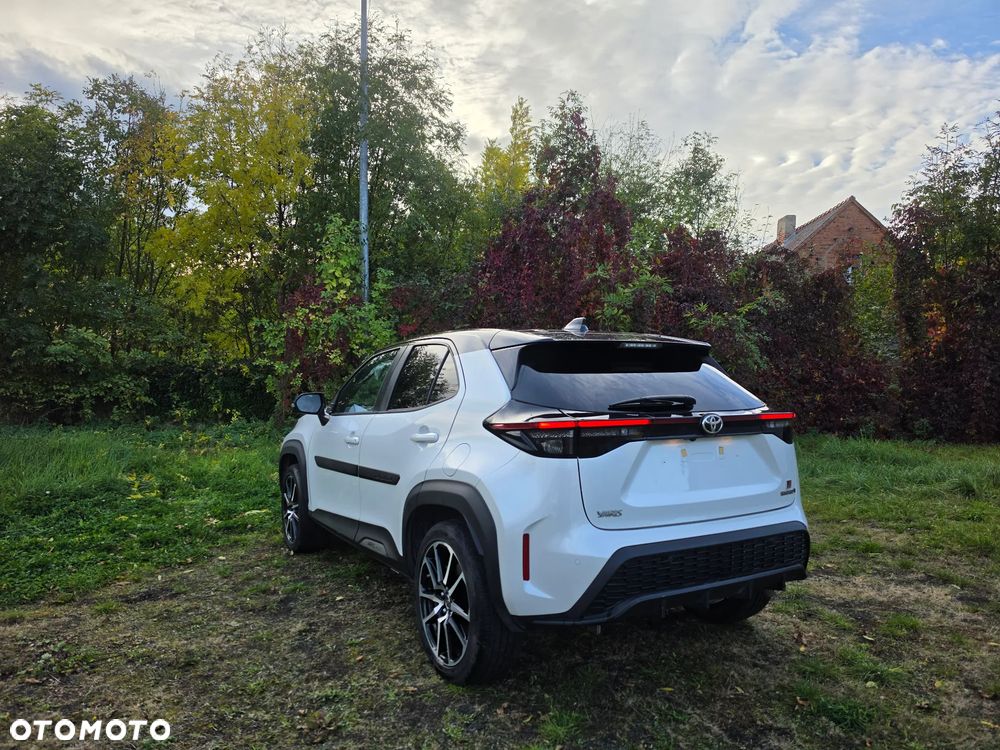 Toyota Yaris Cross 2023 photo 3