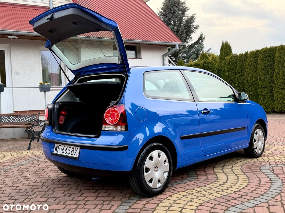 Volkswagen Polo 1.2 Comfortline - 31