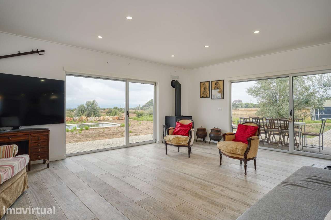 Moradia térrea T3 com piscina e vista campo-  Abitureiras, Santarém - Grande imagem: 4/41