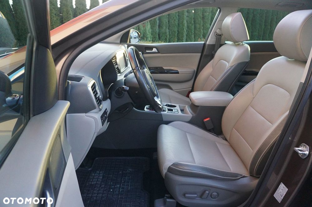 Kia Sportage 2,0 CRDI AWD Platinum - 19