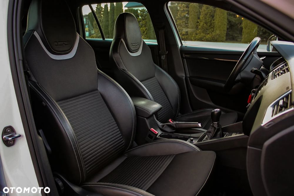 Skoda Octavia 2.0 TDI (Green tec) RS - 20