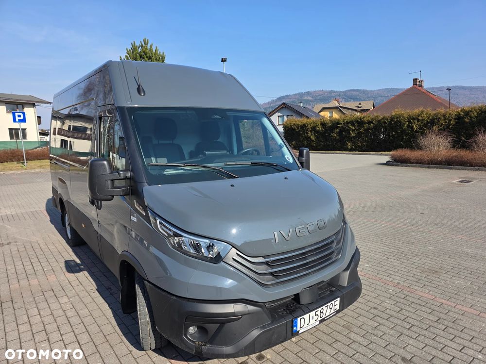 Iveco IVECO DAILY 35S18HA8 V – L3H2 - 18