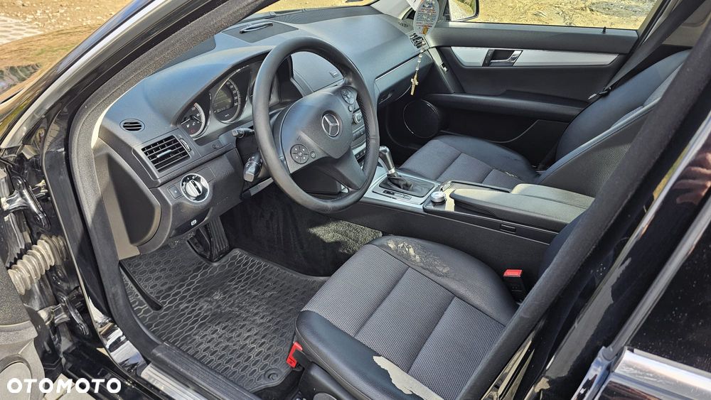 Mercedes-Benz Klasa C 250 CDI BlueEff Classic 4-Matic - 9
