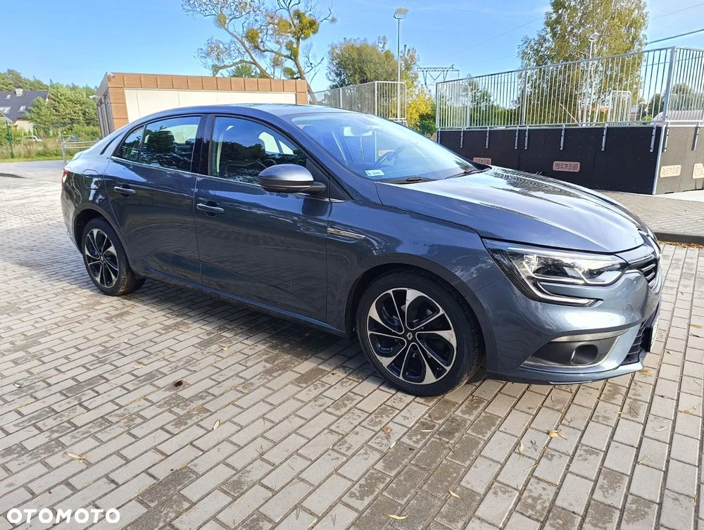 Renault Megane 1.5 dCi Intens EDC - 8