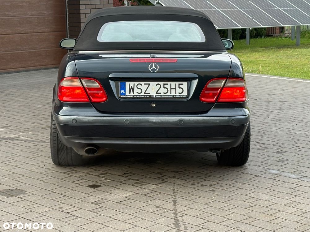 Mercedes-Benz CLK - 13