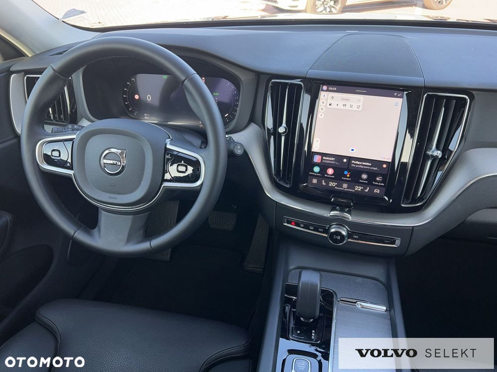 Volvo XC 60 T6 Plug-In Hybrid AWD Plus Dark - 13
