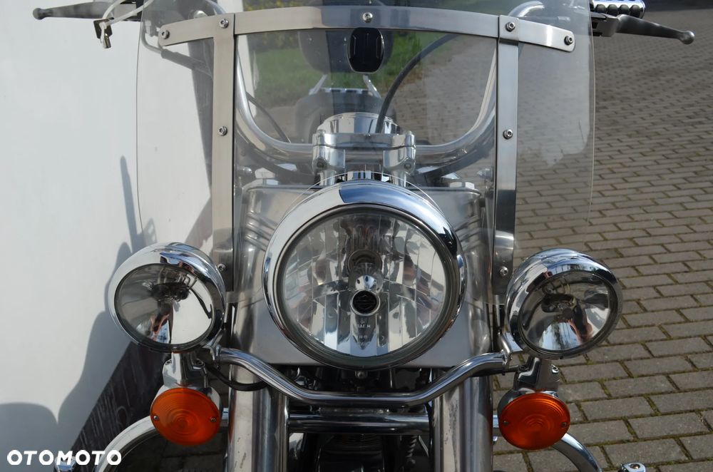 Harley-Davidson Softail Heritage Classic - 40