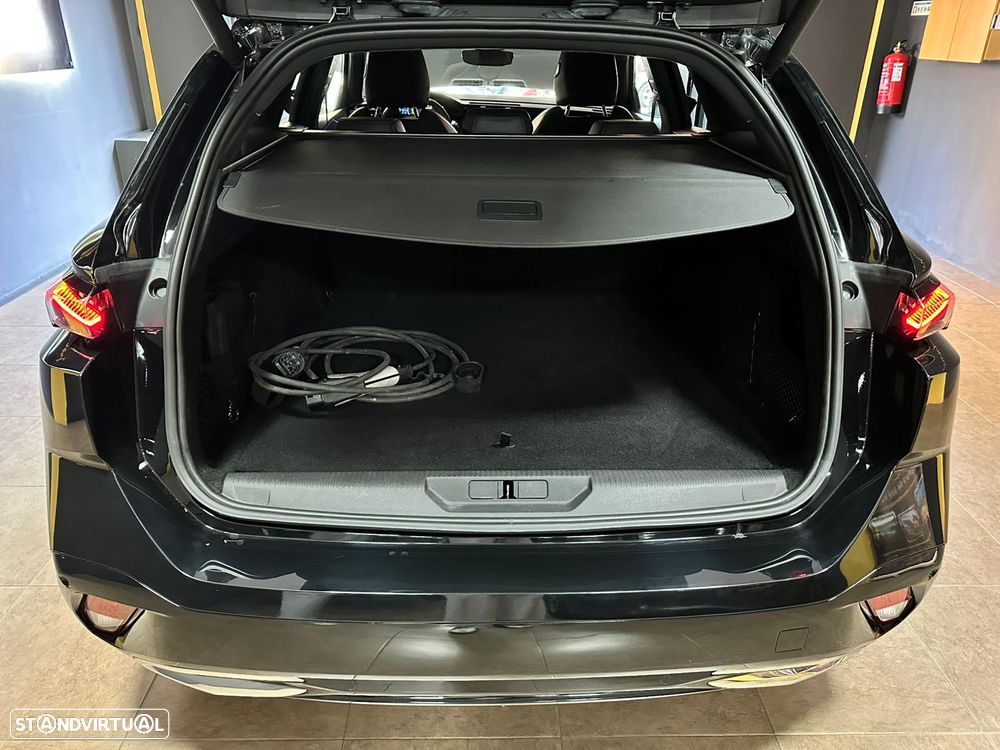 Peugeot 308 1.6 Hybrid GT Pack e-EAT8 - 12