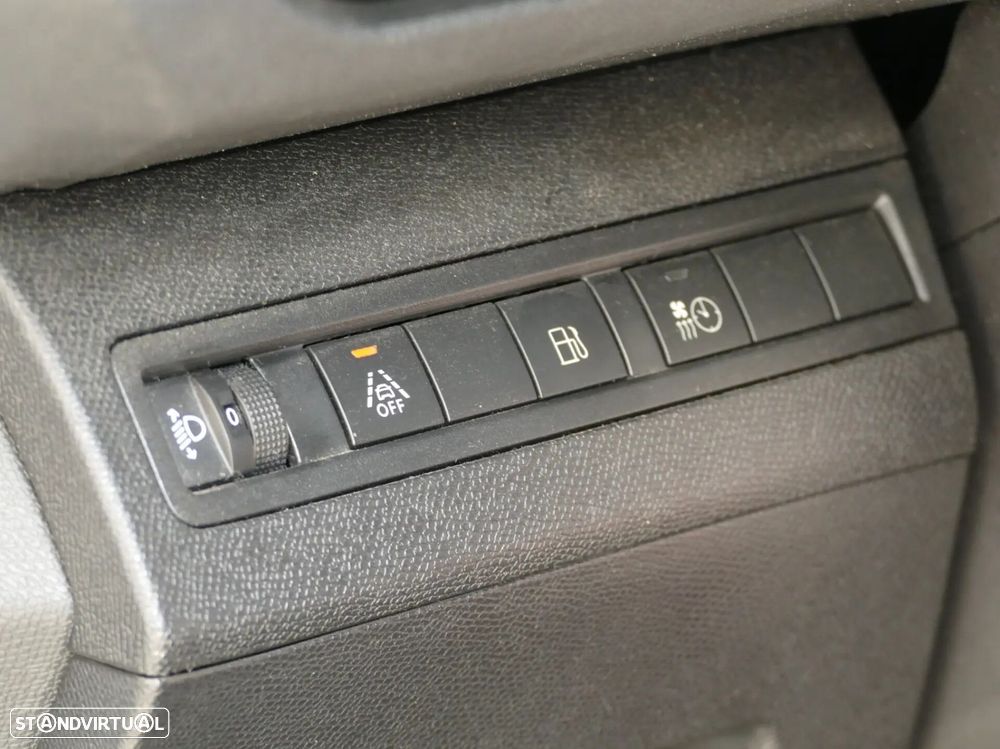 Peugeot 3008 1.6 Hybrid Allure Pack e-EAT8 - 21