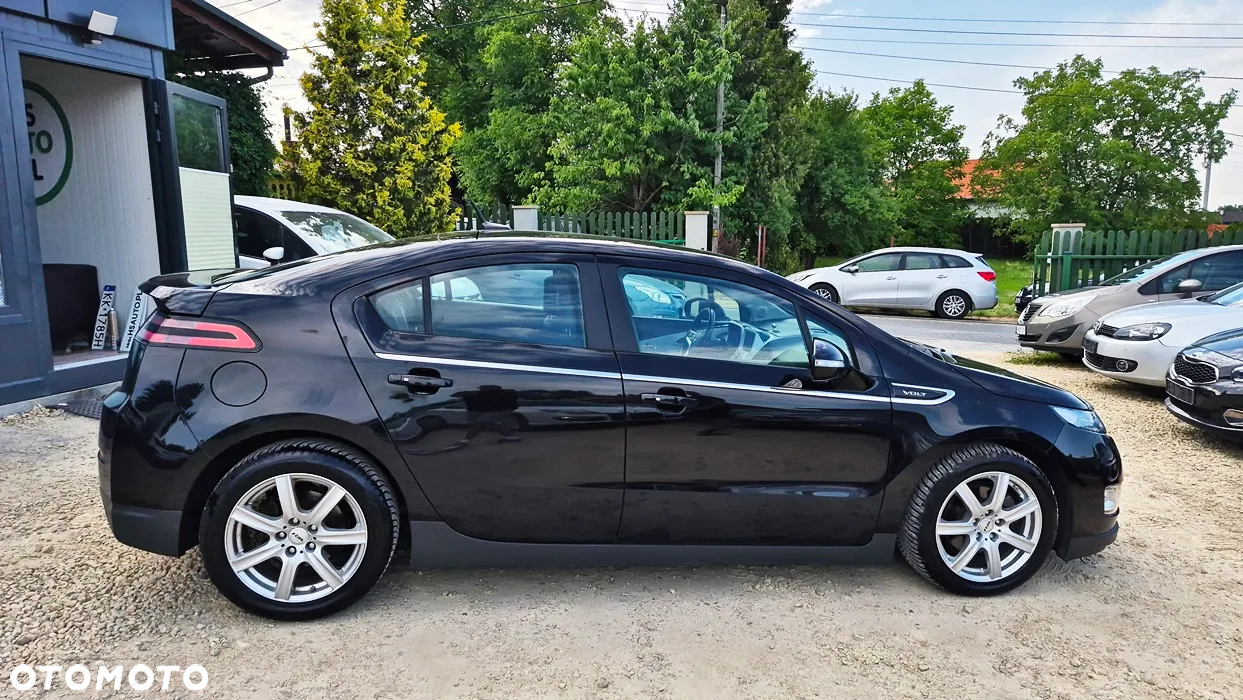 Chevrolet Volt Exclusive - 12