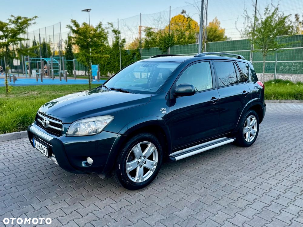 Toyota RAV4 2.2 D-4D X - 3