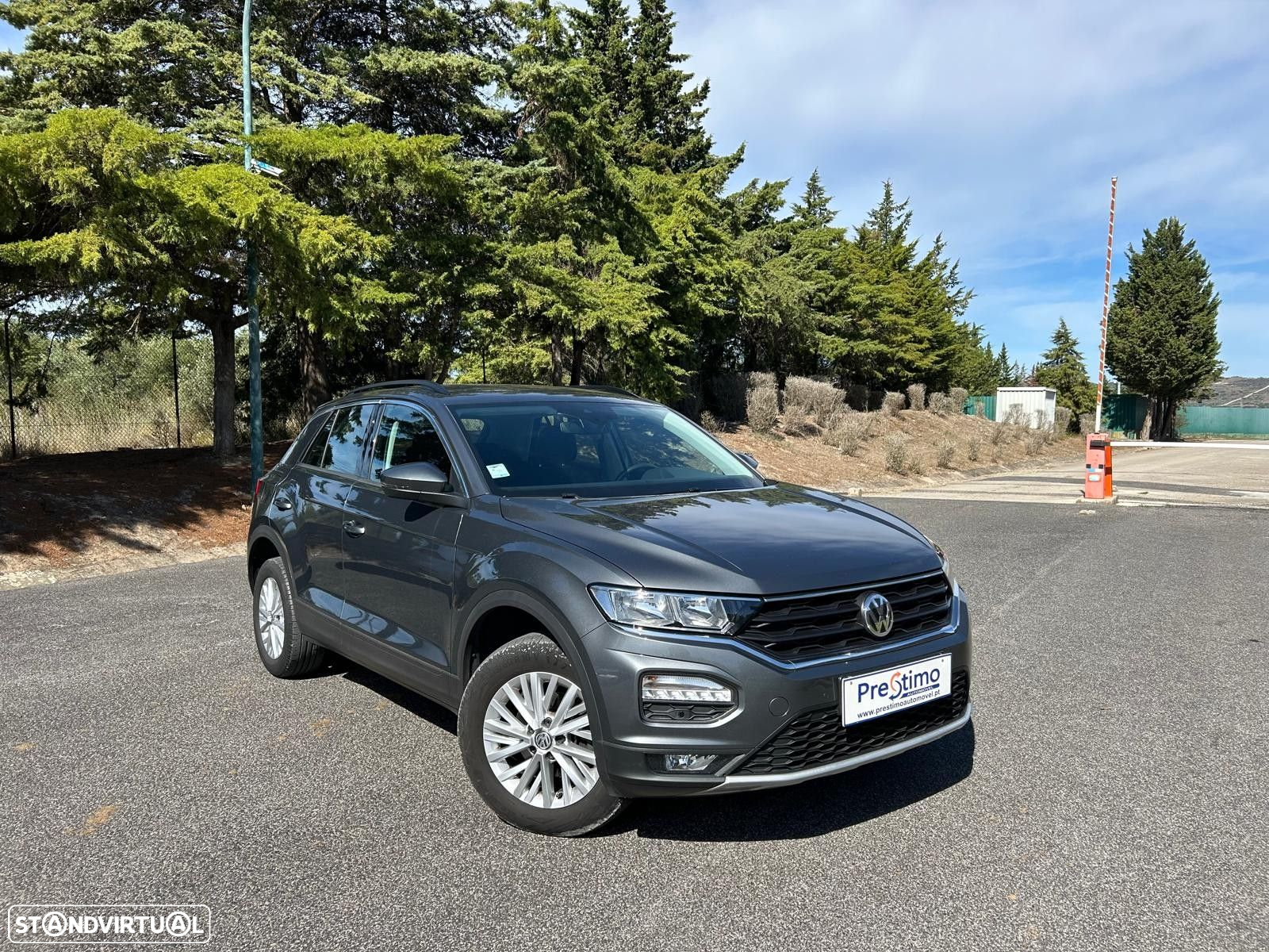 VW T-Roc 1.6 TDI Style - 2