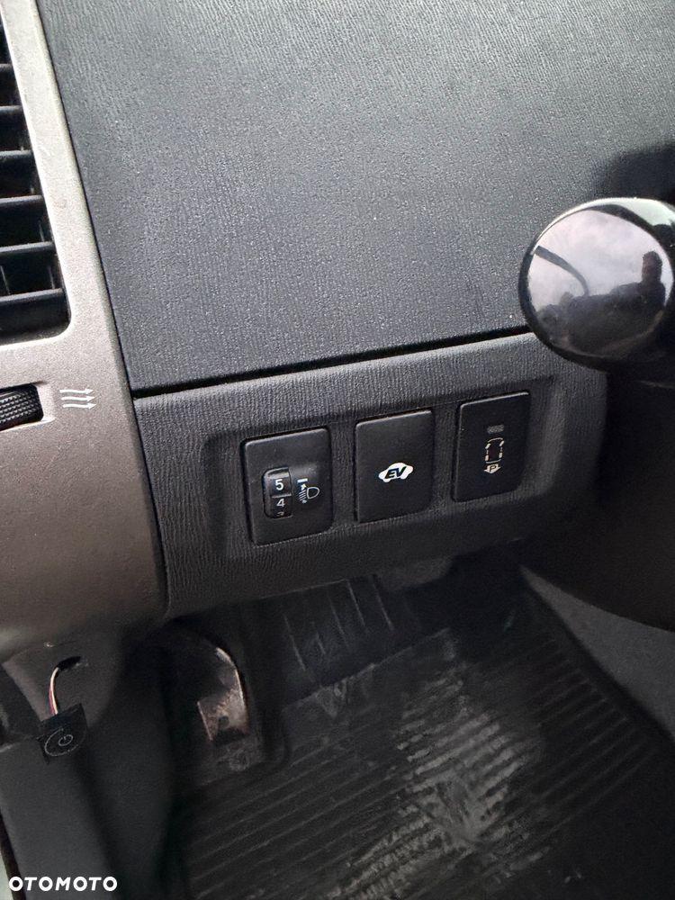 Toyota Prius - 20