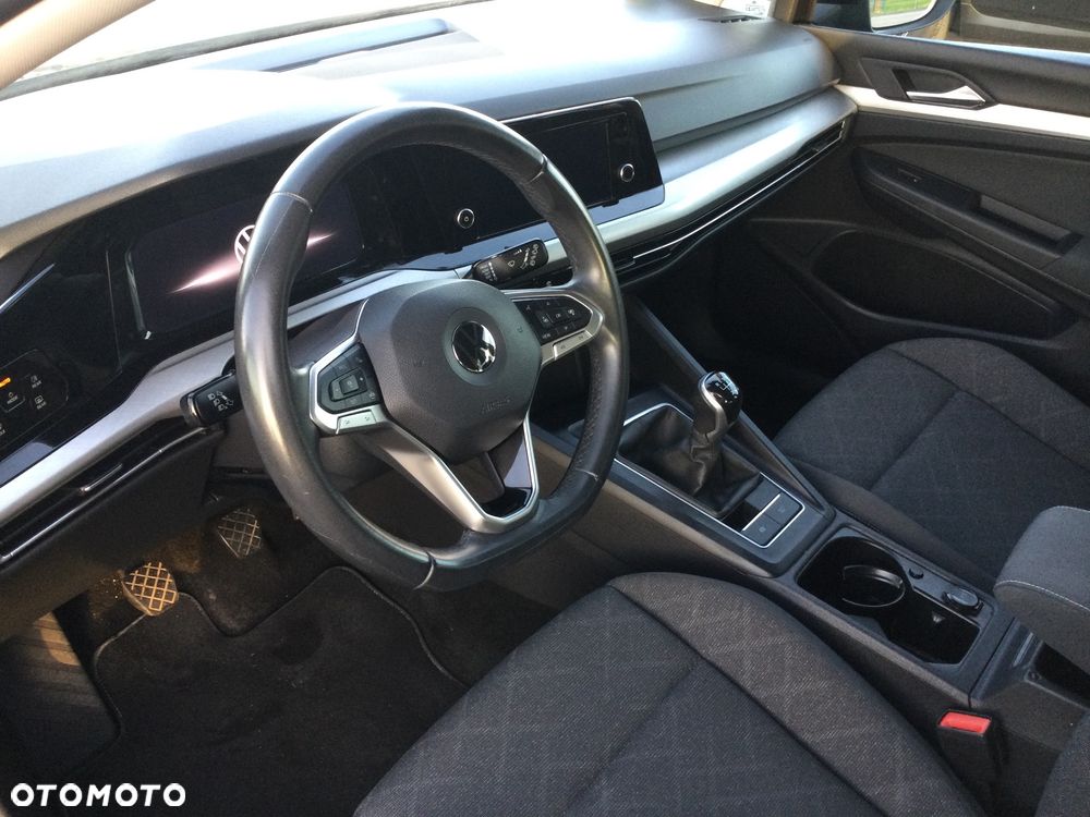 Volkswagen Golf 2.0 TDI SCR Life - 12