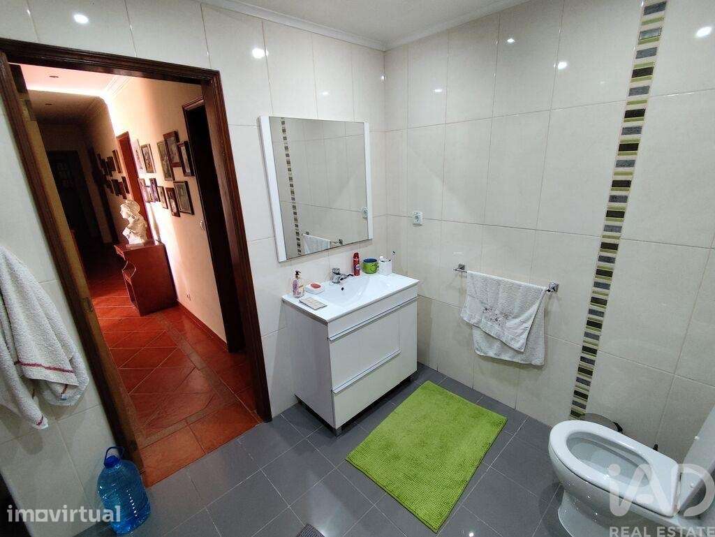 Quinta T4 em Midões de 171,39 m2 - Grande imagem: 4/33