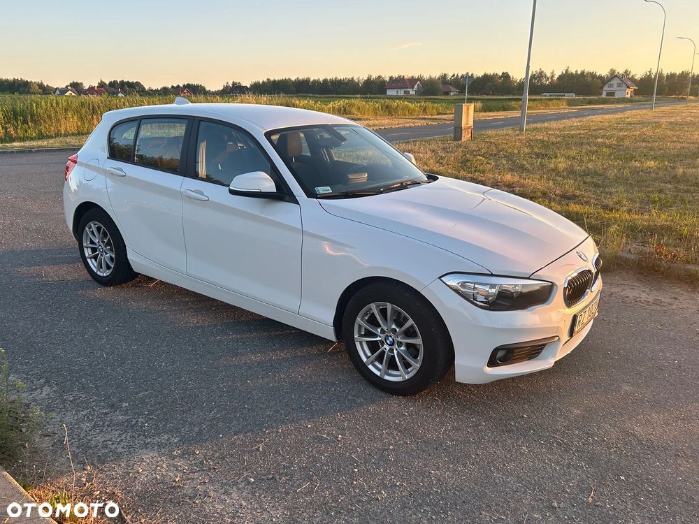 BMW Seria 1 116i - 3