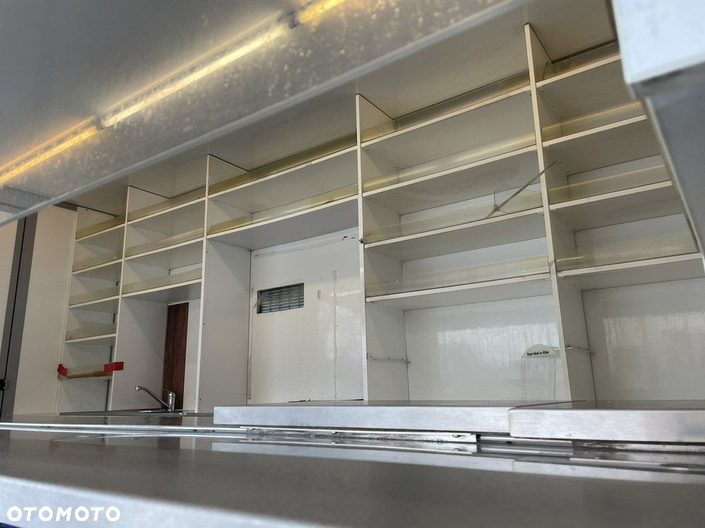 Mercedes-Benz Sprinter - 15