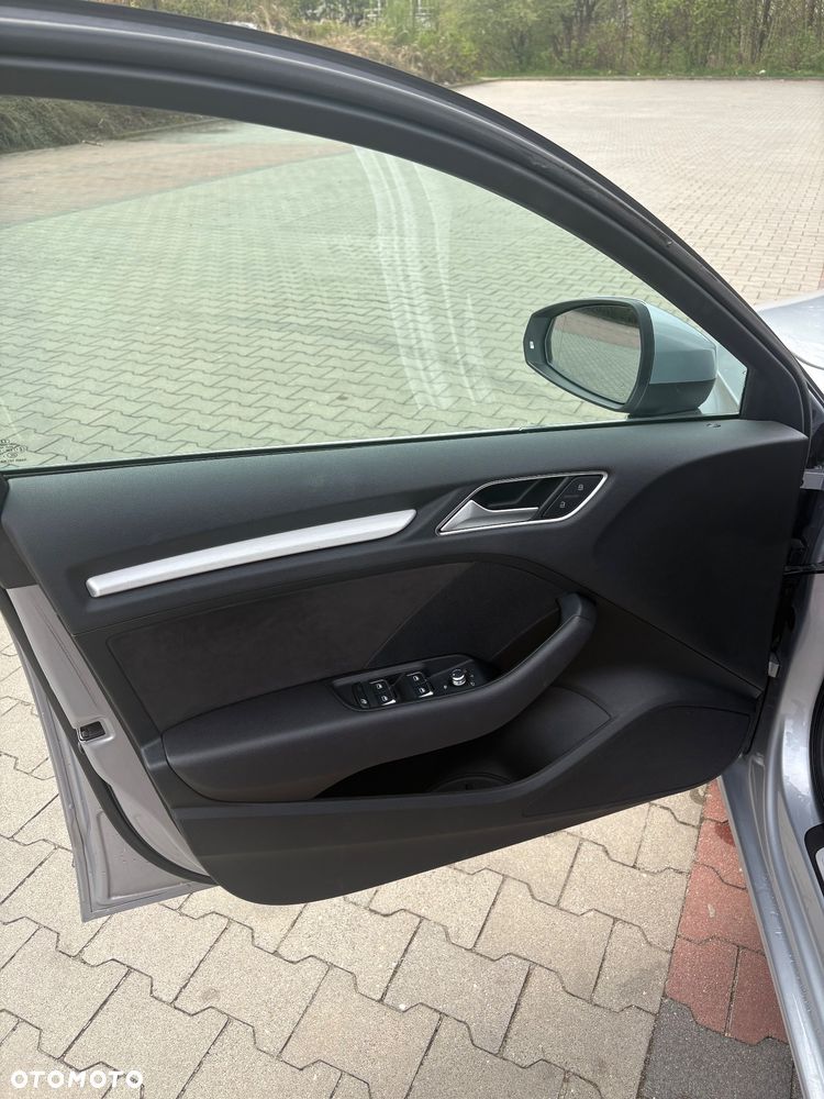 Audi A3 Sportback 2.0 TDI S tronic sport - 12