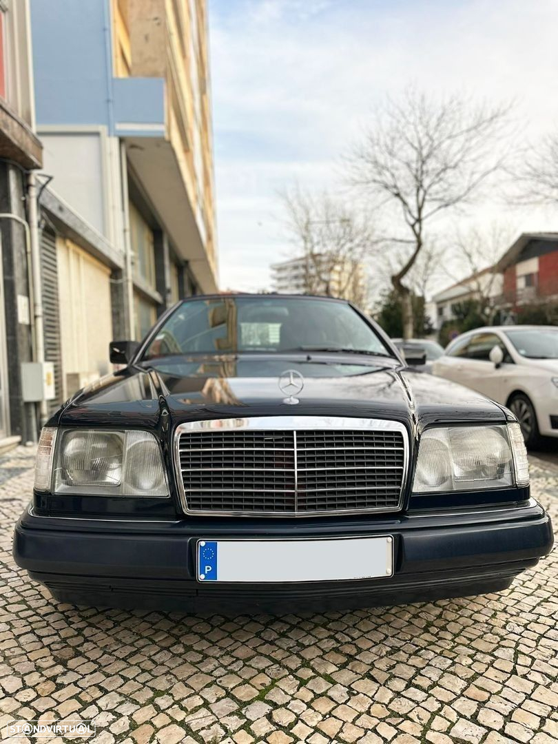 Mercedes-Benz 300 - 2
