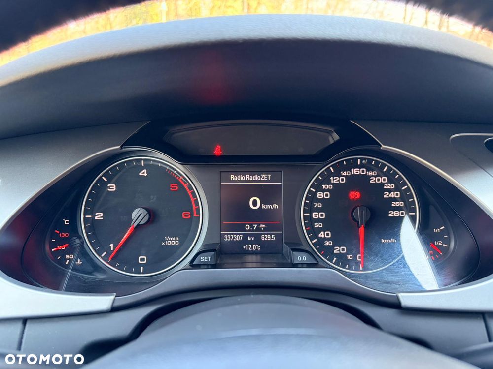 Audi A4 Avant - 30
