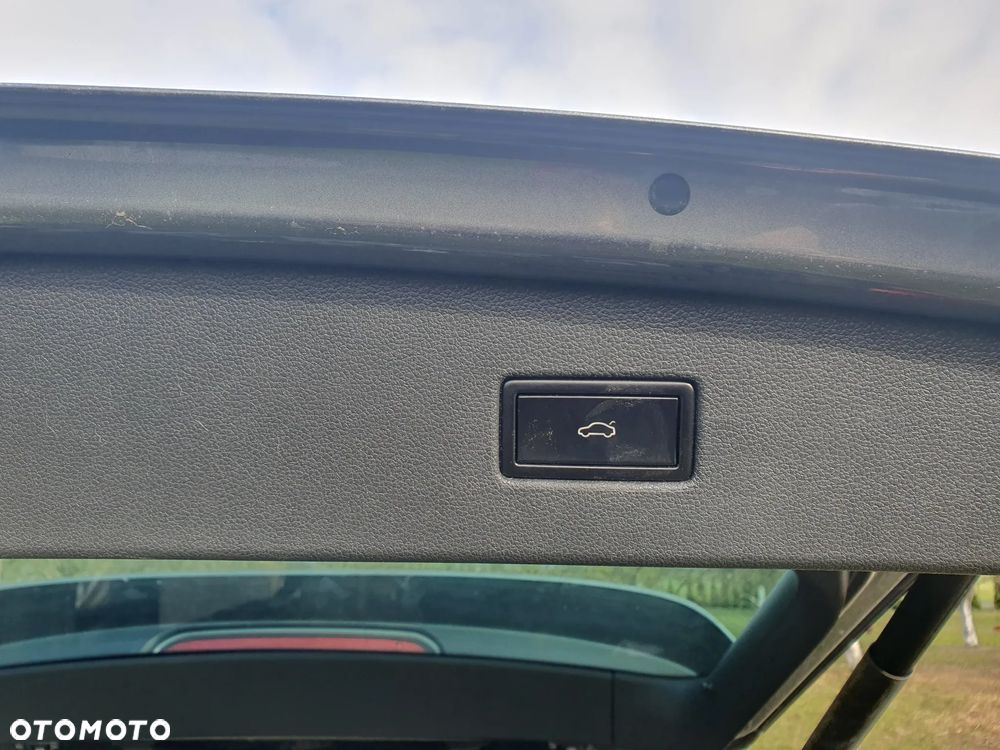 Volkswagen Tiguan 2.0 TDI SCR 4MOTION DSG Highline - 16