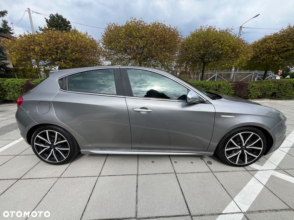 Alfa Romeo Giulietta 1.4 TB 16V Multiair Collezione - 16