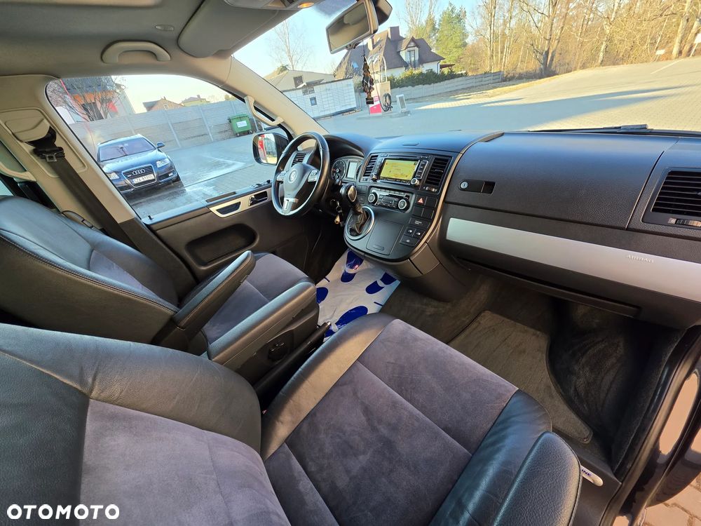Volkswagen Multivan - 6
