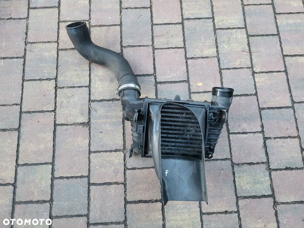 intercooler prawy bentley continental gt 3w0145804a - 1