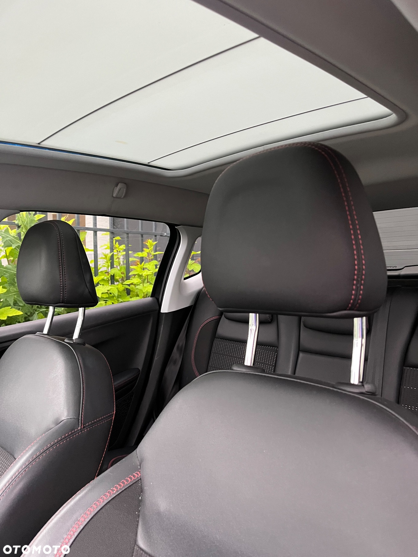 Peugeot 2008 PureTech 110 Stop&Start GT-Line Edition - 6