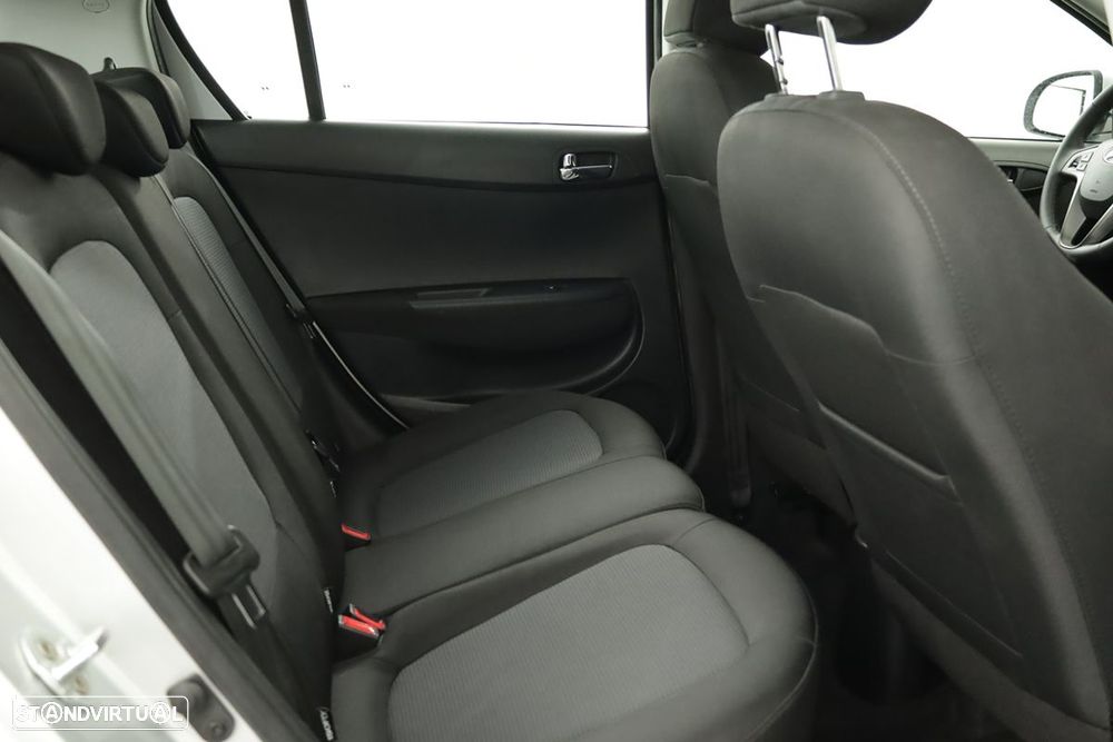 Hyundai i20 1.2 Blue Comfort+Pack Look+JLL16 - 19