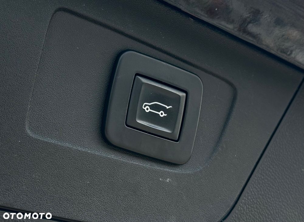 Opel Insignia 2.0 CDTI Exclusive S&S - 24