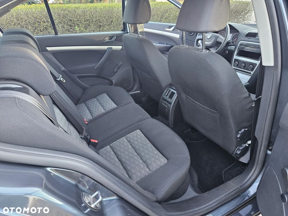 Skoda Octavia 1.6 - 7