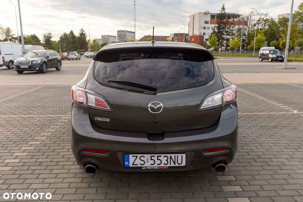 Mazda 3 - 25