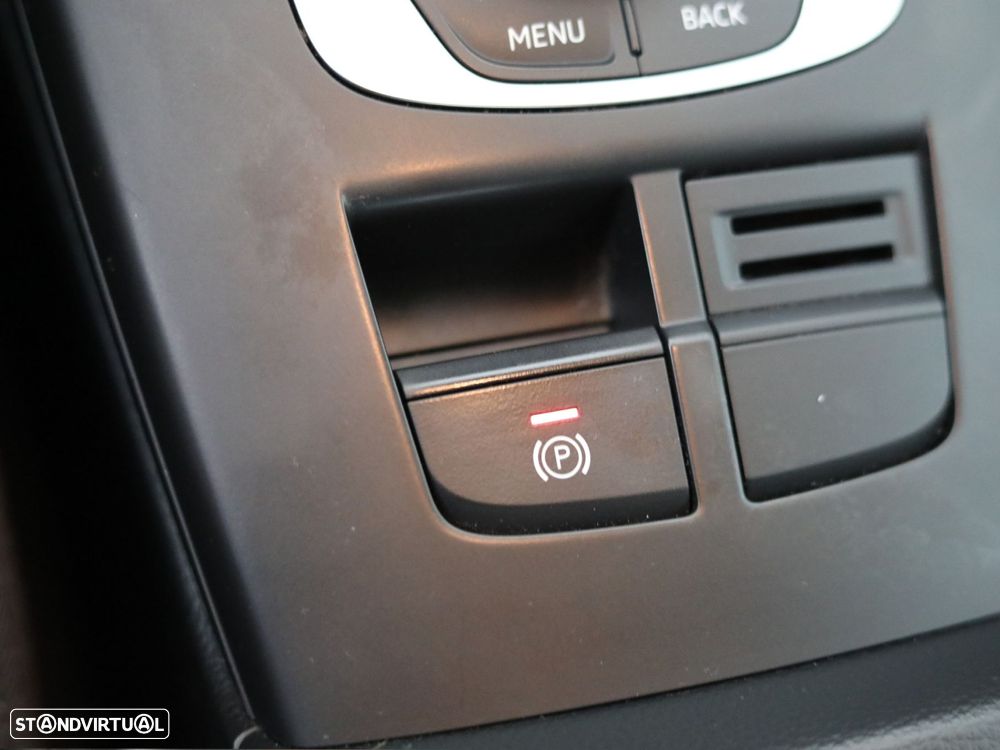 Audi A3 Sportback 30 TDI - 17