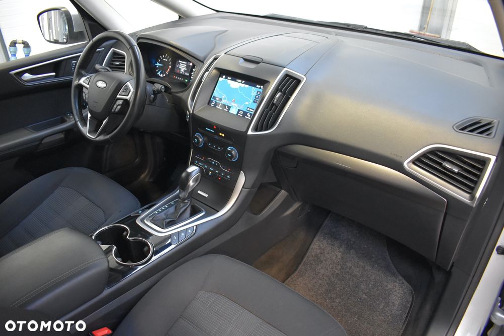 Ford Galaxy - 30