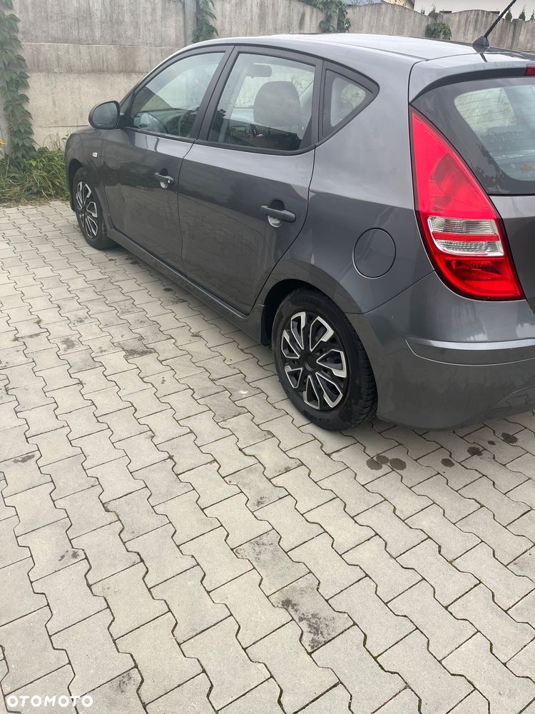 Hyundai i30 i30cw 1.4 Comfort - 4