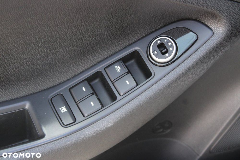 Hyundai i20 - 16