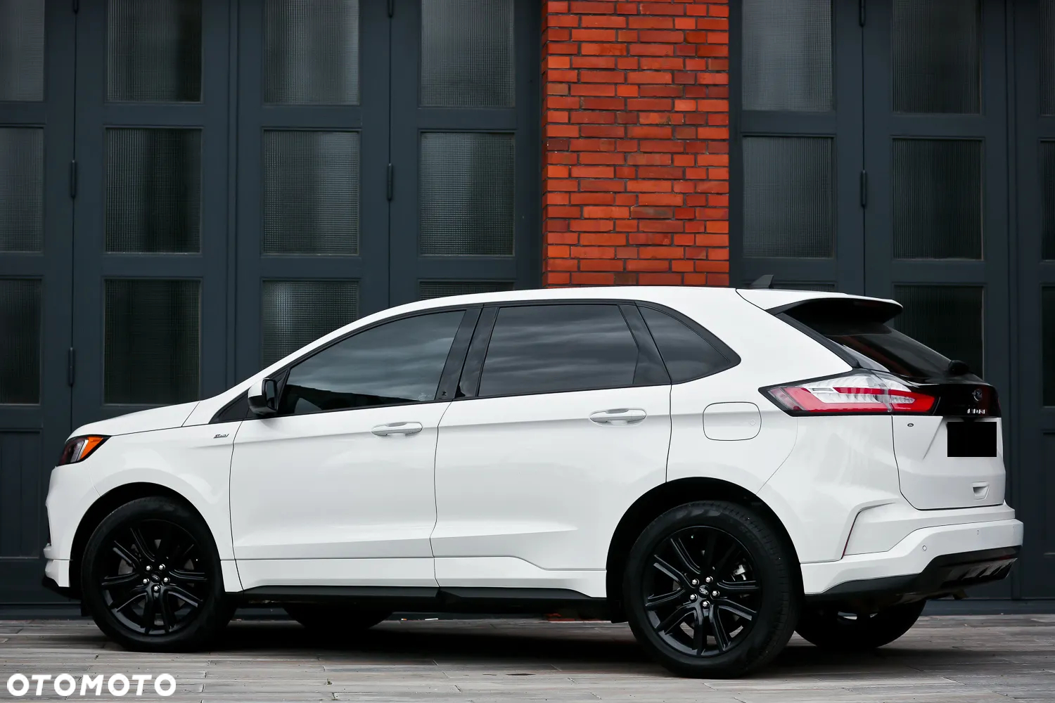 Ford Edge - 9