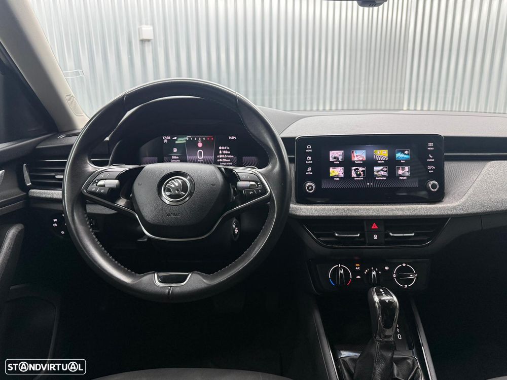 Skoda Kamiq 1.0 TSI Style DSG - 8