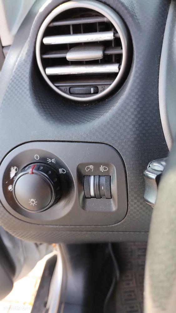 Seat Altea 1.9 TDI Stylance - 10