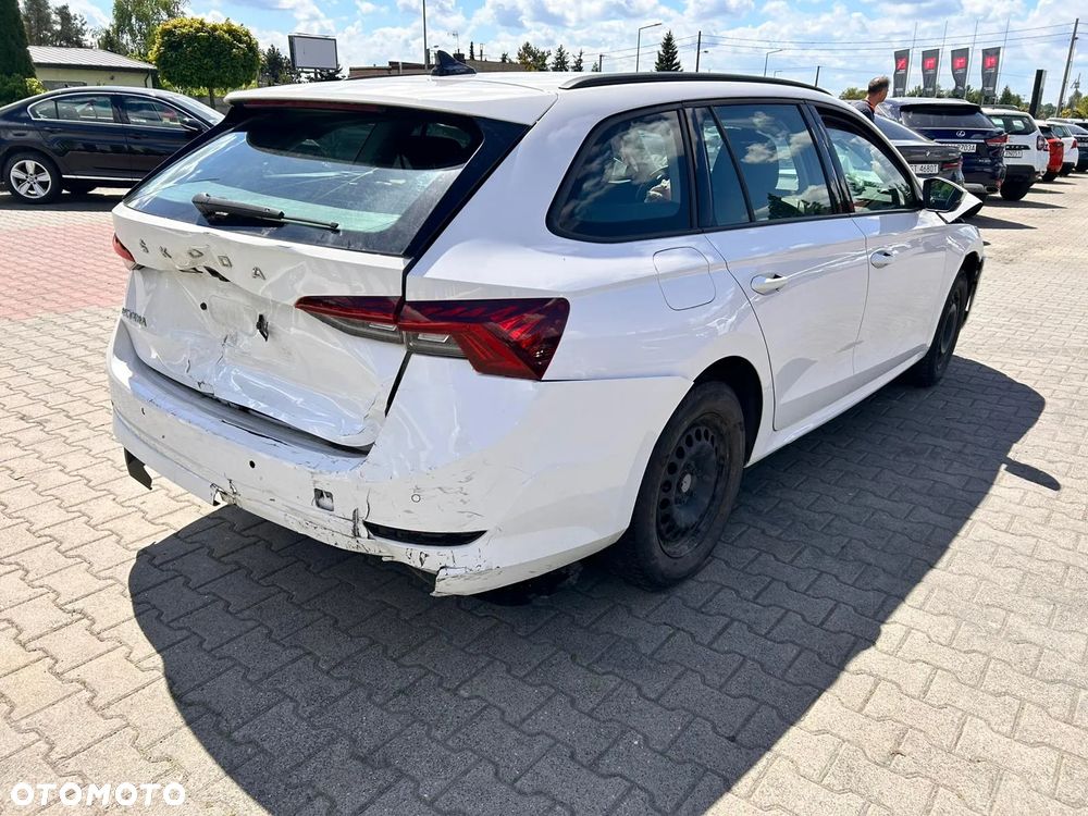 Skoda Octavia - 3