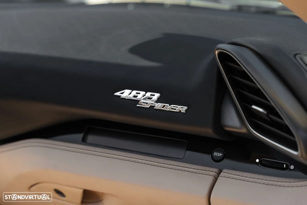 Ferrari 488 - 22